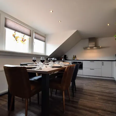 Apartment Luxurious In